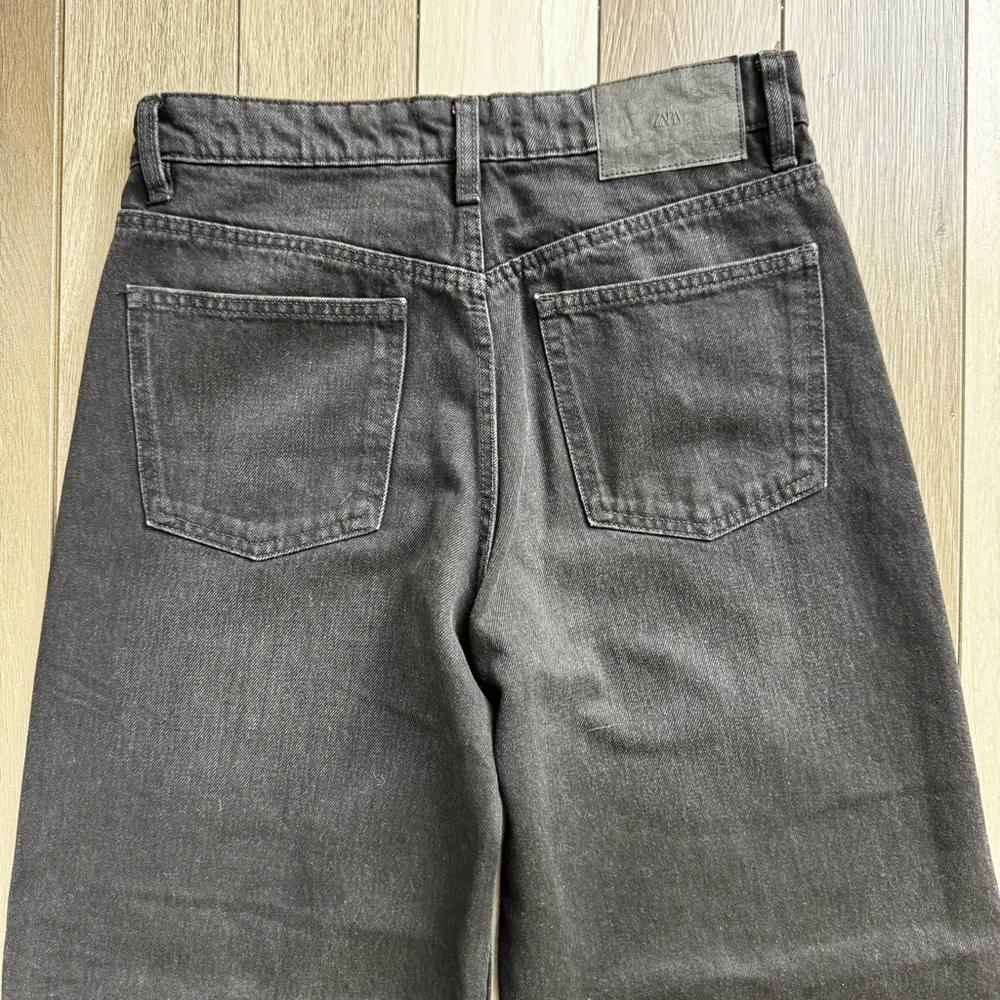 Zara Women’s Classic Black Wide-Leg Jeans | Size: 6 | Good Condition - Picture 6 of 7
